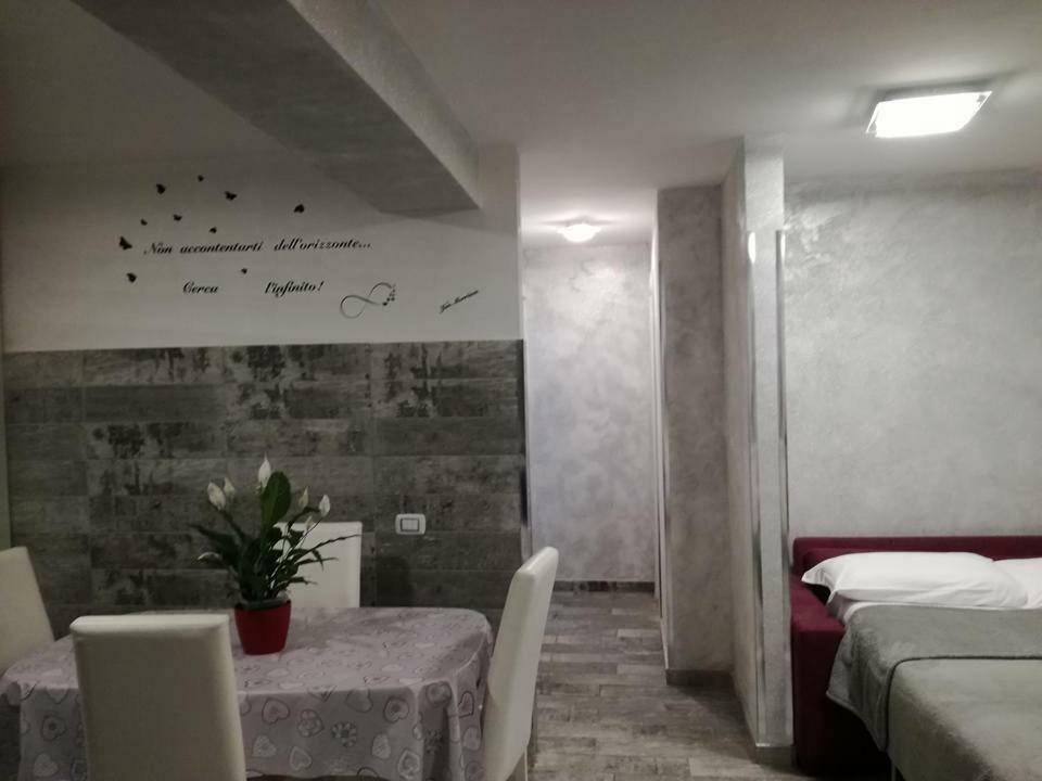 Maria Turistico Apartment ฟิวมิชีโน ภายนอก รูปภาพ